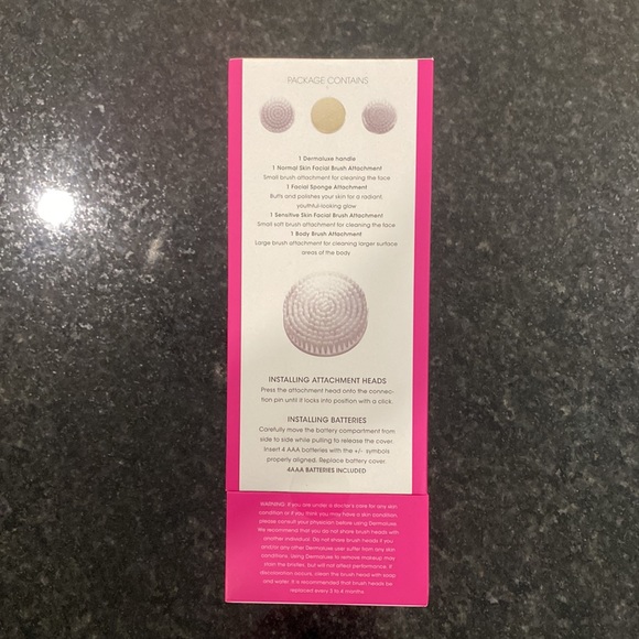 Derma Luxe Advanced Cleasing System - Picture 2 of 4